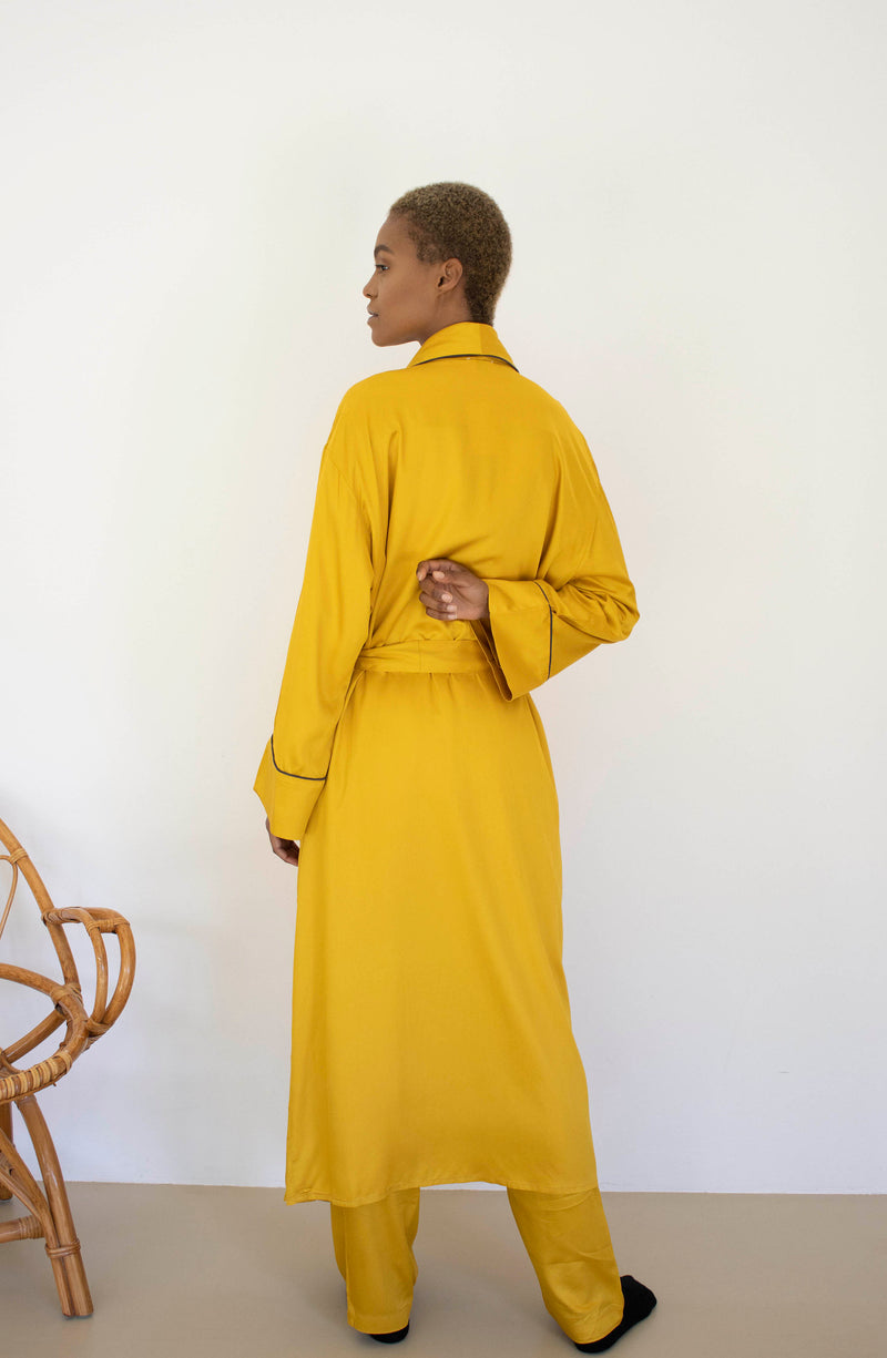 Adesọji Bamboo Silk Robe